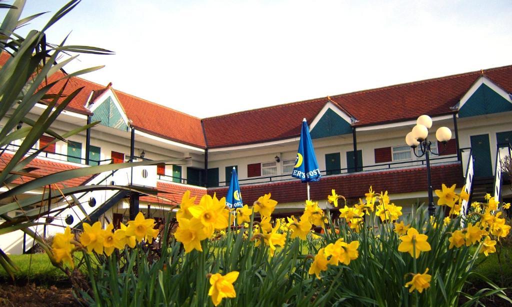 Dundry The Town & Country Lodge מראה חיצוני תמונה