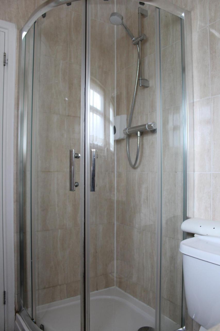 Dundry The Town & Country Lodge מראה חיצוני תמונה